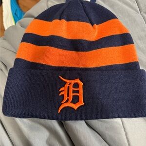 Detroit tigers winter beanie new with tags